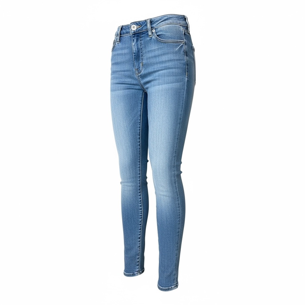 American Eagle Woman’s Next Level Flex Size 2 Light Wash